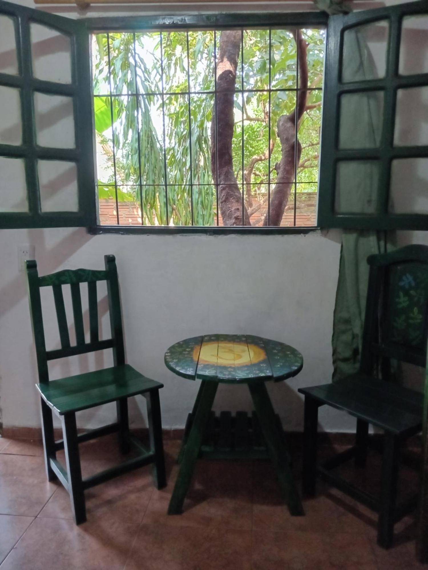 Posada Maria Iguazu ปูแอร์โตอีกวาซู ภายนอก รูปภาพ