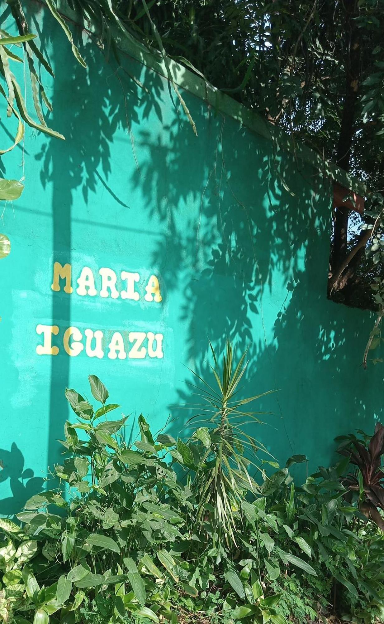 Posada Maria Iguazu ปูแอร์โตอีกวาซู ภายนอก รูปภาพ